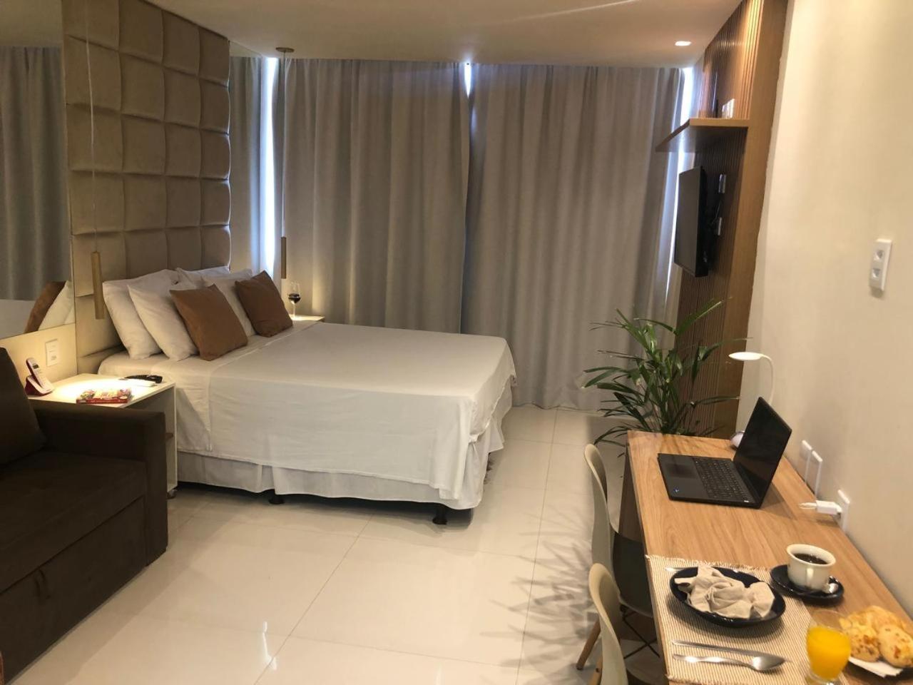 Apartmán Oito Zero Um - Flat Sol Victoria Marina Salvador Exteriér fotografie