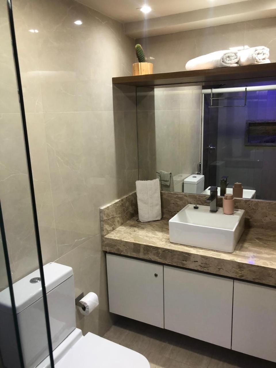 Apartmán Oito Zero Um - Flat Sol Victoria Marina Salvador Exteriér fotografie